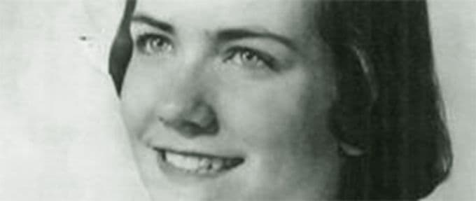 The Babysitter Who Vanished: What Happened to Evelyn Hartley?