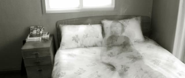 7 Creepy Videos That Claim to Be Proof of Ghosts