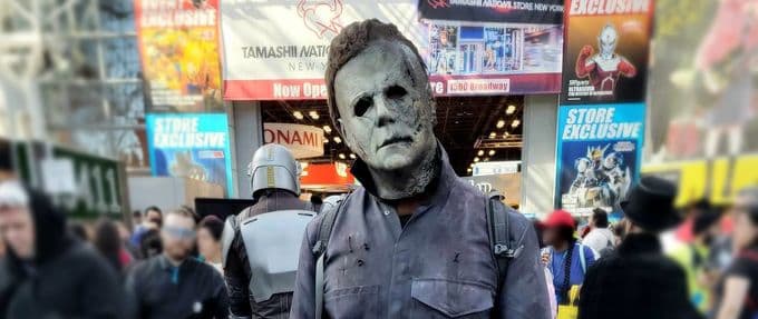 A Michael Myers cosplay at NYCC