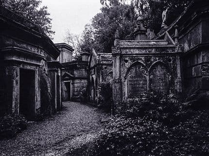 10 Very Haunted Places in London You Can Actually Visit