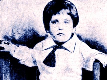 A Body In the Water: Who Killed Little Lord Fauntleroy?
