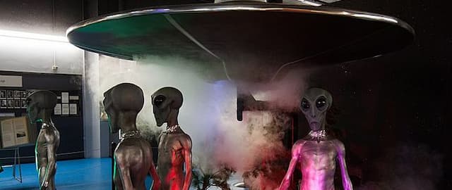 Roswell, New Mexico: The Birthplace of an Enduring Alien Legend