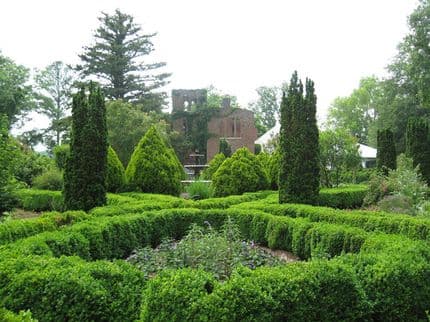 A Haunting in Georgia: The Curse of the Barnsley Gardens