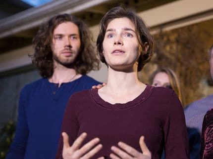 10 Little-Known Facts About the Amanda Knox Case
