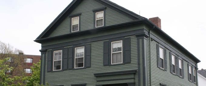 I Tried (and Failed) to Spend a Night at the Lizzie Borden Bed and Breakfast
