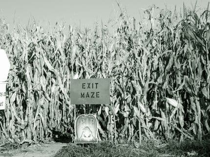 11 Terrifying Haunted Mazes to Visit This Halloween